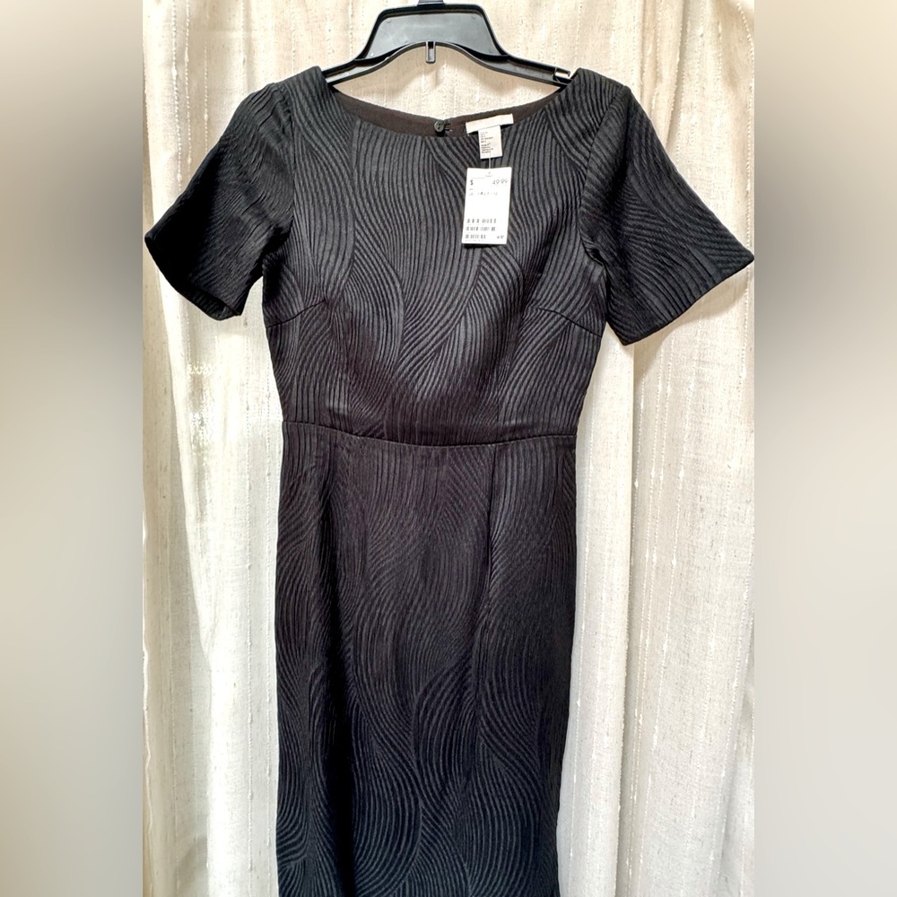 Black midi H&M dress with side slit